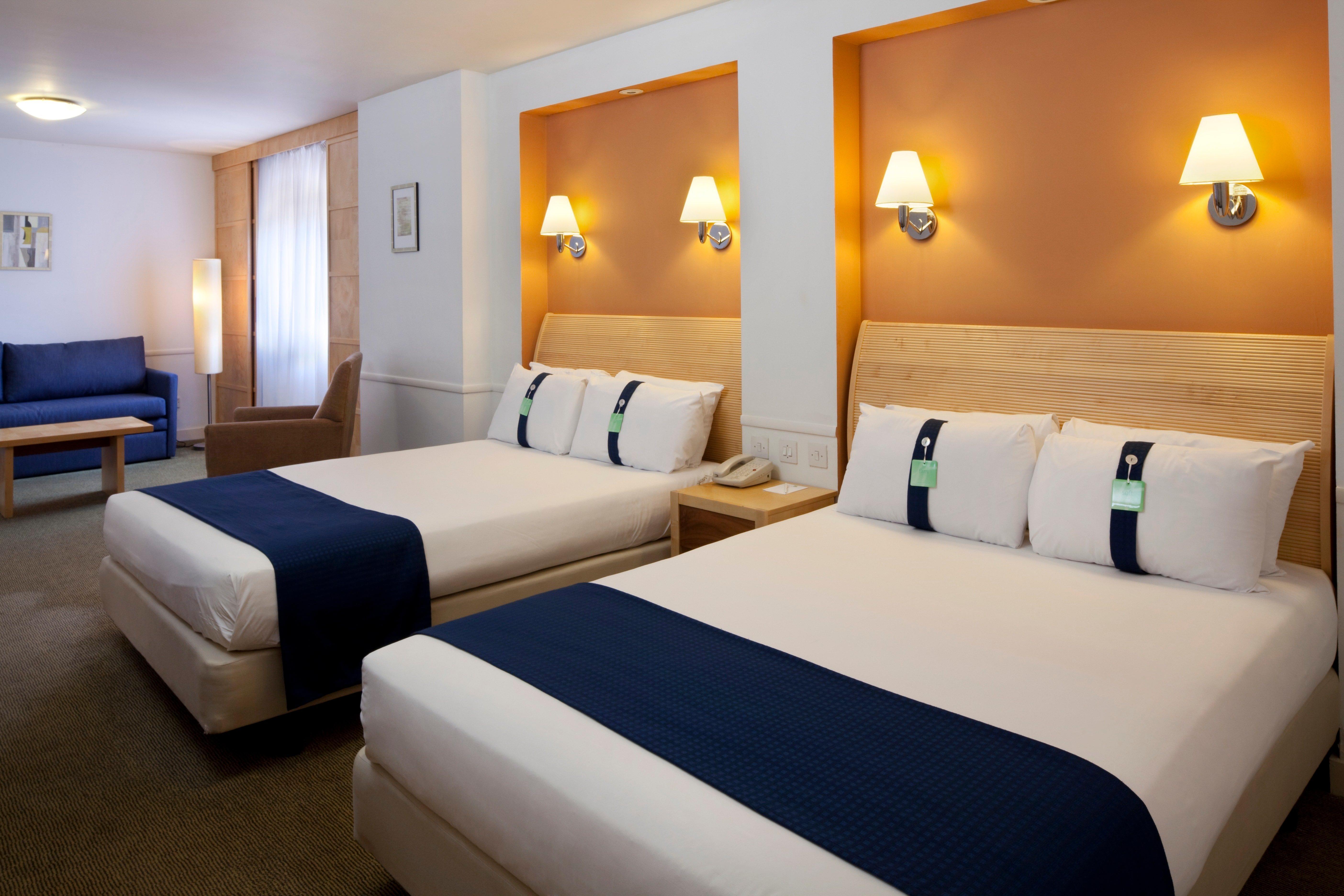 Holiday Inn Guildford By Ihg Exteriör bild
